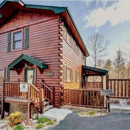 Dreams Come True With This Luxury Cabin! Гатлінбург Екстер'єр фото