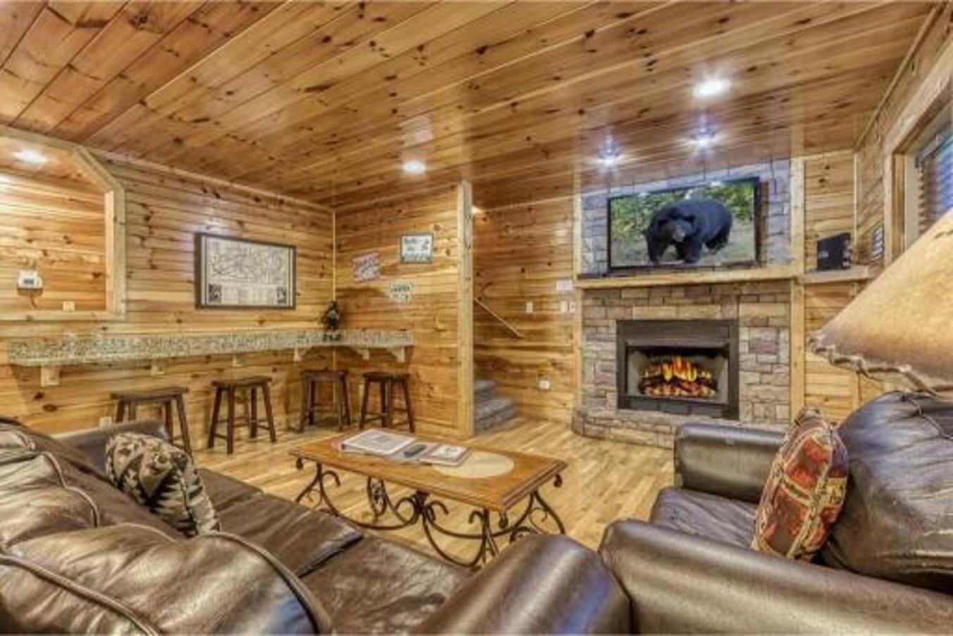 Dreams Come True With This Luxury Cabin! Гатлінбург Екстер'єр фото