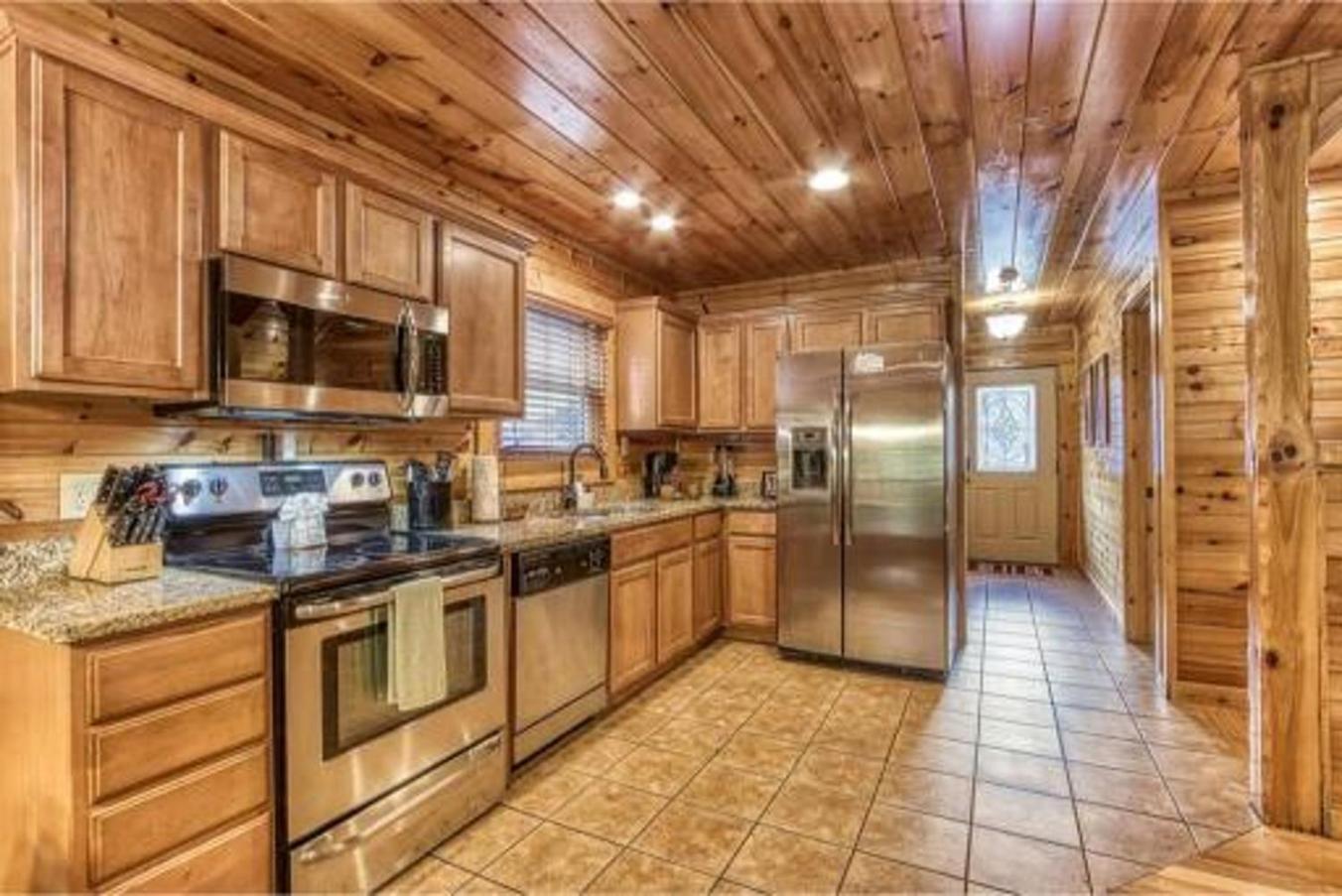 Dreams Come True With This Luxury Cabin! Гатлінбург Екстер'єр фото